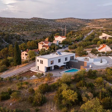 Villa Smiljana With Swimming Pool Milna (Brac)